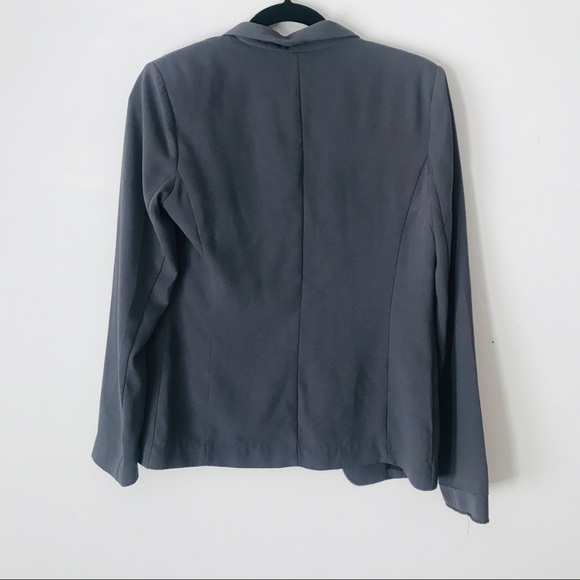 FOREVER 21 Gray Blazer - Picture 2 of 2